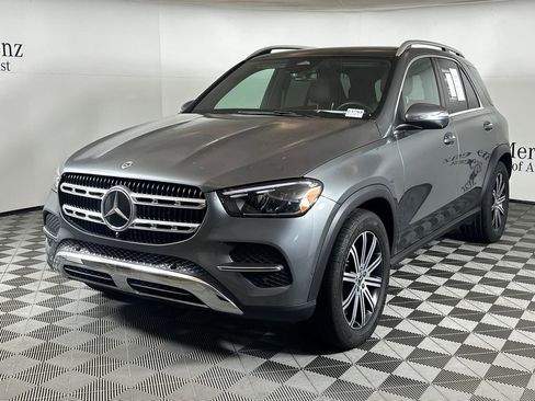 Certified 2025 Mercedes-Benz GLE 450 4MATIC image 3