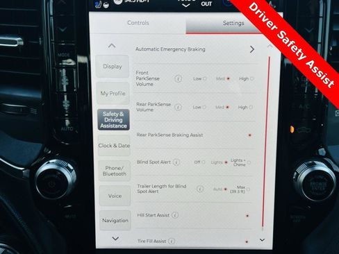 Used 2024 RAM 1500 Laramie image 4