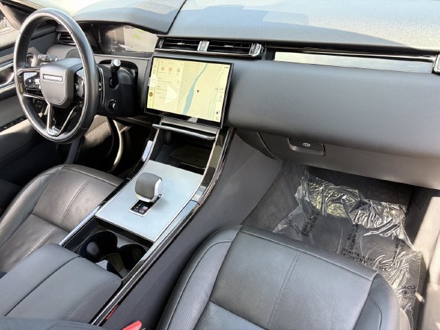 Used 2024 Land Rover Range Rover Velar S AWD/4WD image 19