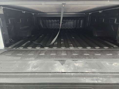 Used 2024 Chevrolet Silverado 2500 LT image 5