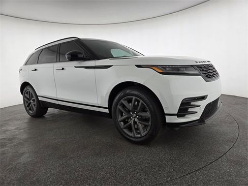 New 2026 Land Rover Range Rover Velar Dynamic SE image 15