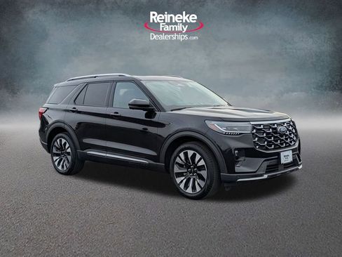 Used 2025 Ford Explorer Platinum w/ LUX Leather Package image 3