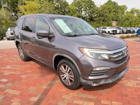 Used 2017 Honda Pilot EX-L image 3