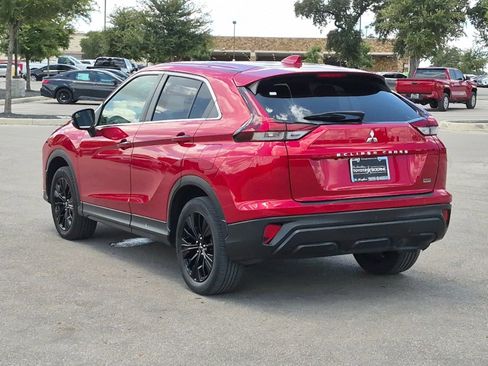 Used 2022 Mitsubishi Eclipse Cross LE AWD/4WD image 3