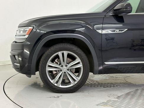 Used 2018 Volkswagen Atlas SEL w/ R-Line Package FWD image 11