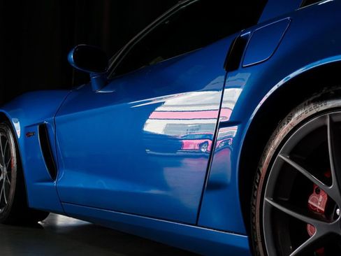 Used 2010 Chevrolet Corvette Z06 w/ Preferred Equipment Group RWD image 51
