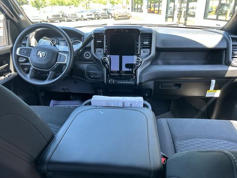 New 2026 RAM 2500 Tradesman AWD/4WD image 17