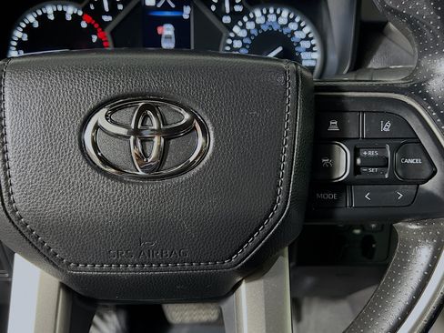 Used 2025 Toyota Tundra SR5 w/ SR5 Convenience Package RWD image 20
