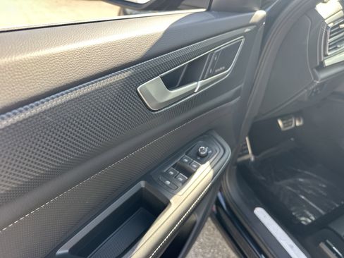 New 2026 Volkswagen Atlas Cross Sport SEL Premium R-Line image 16