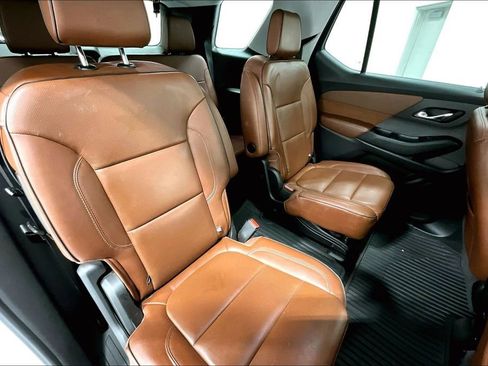 Used 2018 Chevrolet Traverse High Country image 36