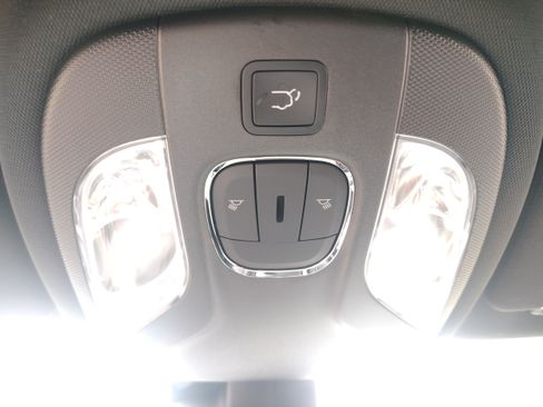 New 2026 Jeep Compass Limited AWD/4WD image 38