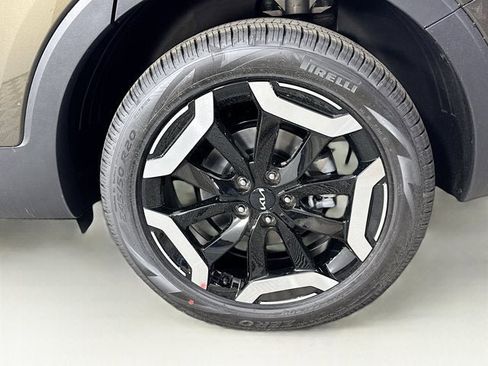 New 2025 Kia Telluride EX image 11