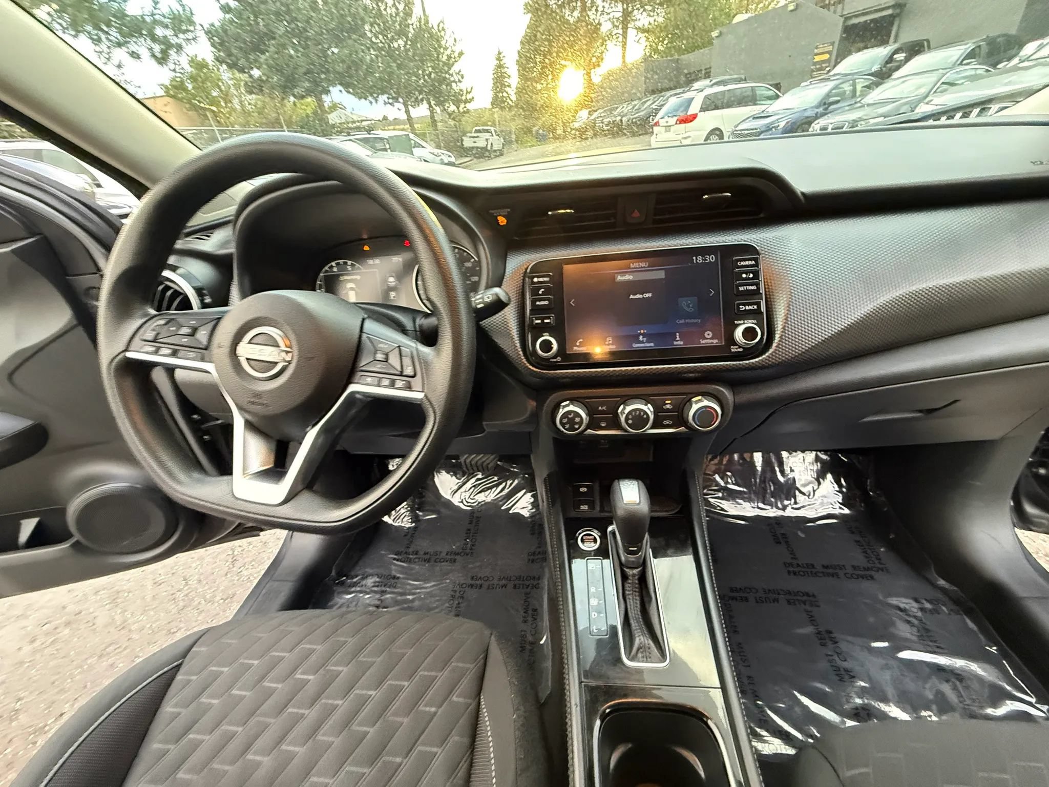 Used 2023 Nissan Kicks SV FWD image 17