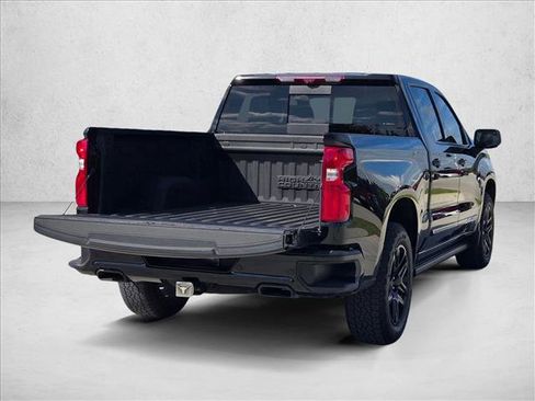 Used 2024 Chevrolet Silverado 1500 High Country w/ Midnight Edition AWD/4WD image 6