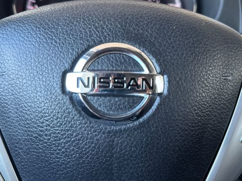Used 2017 Nissan Versa SV FWD image 29