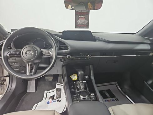 Used 2024 MAZDA MAZDA3 s FWD image 13