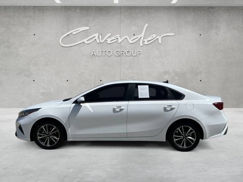 Used 2022 Kia Forte LXS FWD image 13