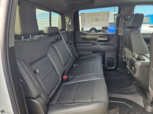 New 2026 Chevrolet Silverado 1500 RST w/ RST All Star Premium Package AWD/4WD image 39