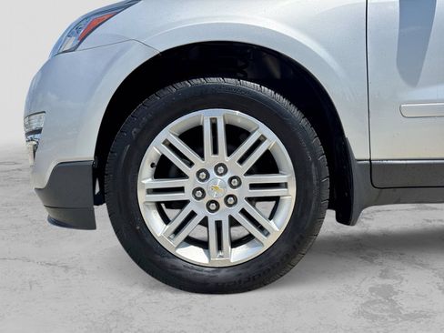 Used 2014 Chevrolet Traverse LT w/ All-Star Edition FWD image 17