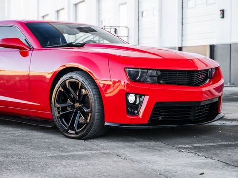 Used 2010 Chevrolet Camaro SS w/ RS Package image 56