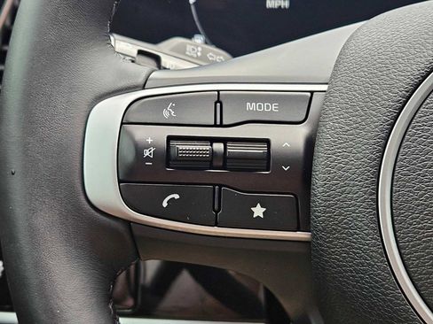 Certified 2025 Kia Sportage SX FWD image 20