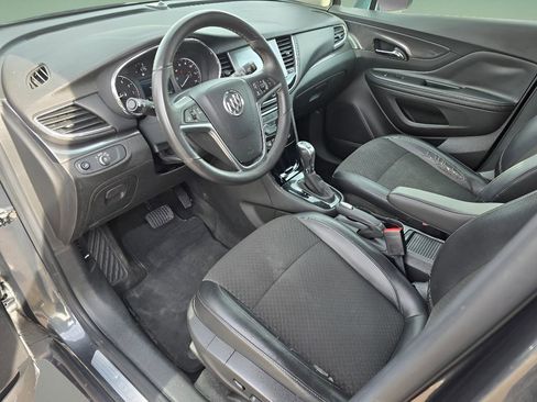Used 2018 Buick Encore Preferred image 24