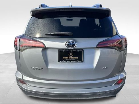 Used 2016 Toyota RAV4 LE image 4