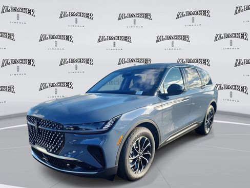 New 2026 Lincoln Nautilus Premier image 1