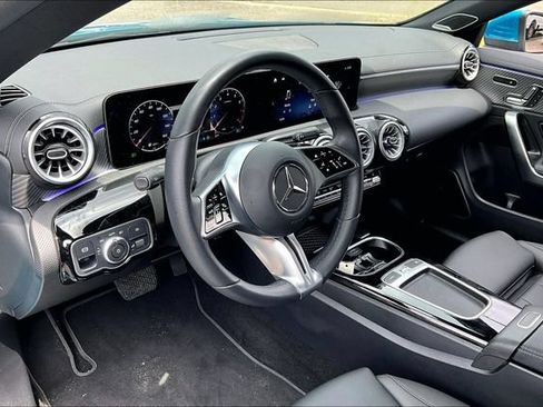 Used 2025 Mercedes-Benz CLA 250 image 14