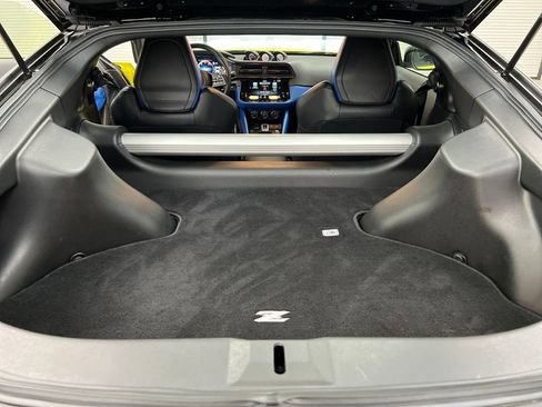 Used 2024 Nissan Z Performance w/ Floor Mat Package RWD image 29