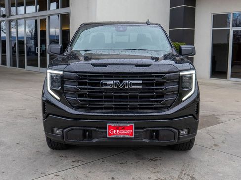 New 2026 GMC Sierra 1500 Elevation w/ Preferred Package image 2
