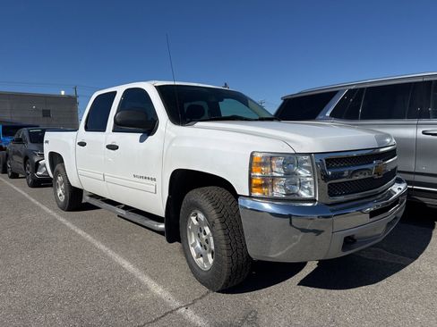 Used 2013 Chevrolet Silverado 1500 LT w/ All-Star Edition image 3