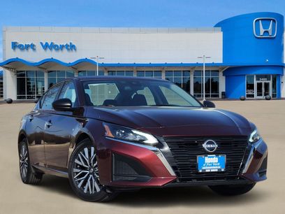 Used 2024 Nissan Altima 2.5 SV