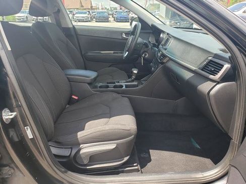 Used 2016 Kia Optima LX FWD image 17