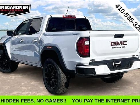 New 2026 GMC Canyon Elevation w/ Convenience Package AWD/4WD image 3