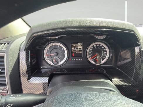 Used 2017 RAM 1500 Express AWD/4WD image 35