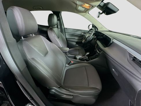 Used 2025 Buick Encore GX Preferred FWD image 29