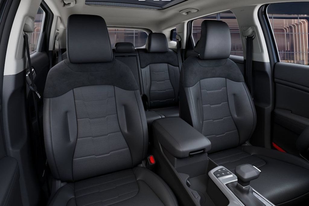 New 2026 Kia Sportage SX FWD image 18