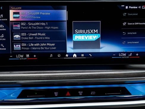 Used 2023 BMW 760i xDrive w/ Executive Package AWD/4WD image 27