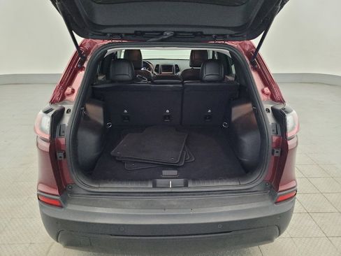 Used 2021 Jeep Cherokee Latitude Plus image 29