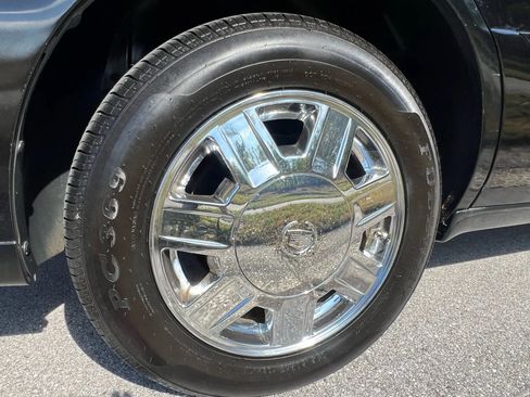 Used 2006 Cadillac DTS image 62