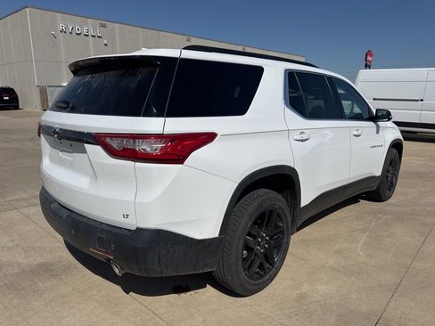 Used 2019 Chevrolet Traverse LT w/ LPO, Blackout Package AWD/4WD image 8