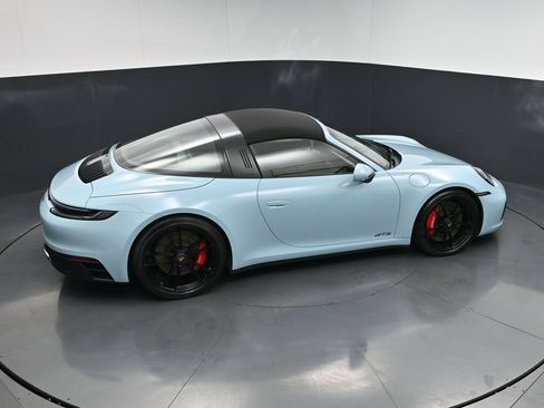 Certified 2024 Porsche 911 Targa 4 GTS AWD/4WD image 20