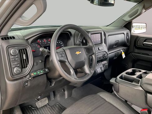 Used 2026 Chevrolet Silverado 1500 Custom AWD/4WD image 33