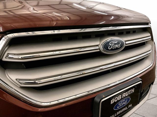 Used 2018 Ford Escape SEL AWD/4WD image 29