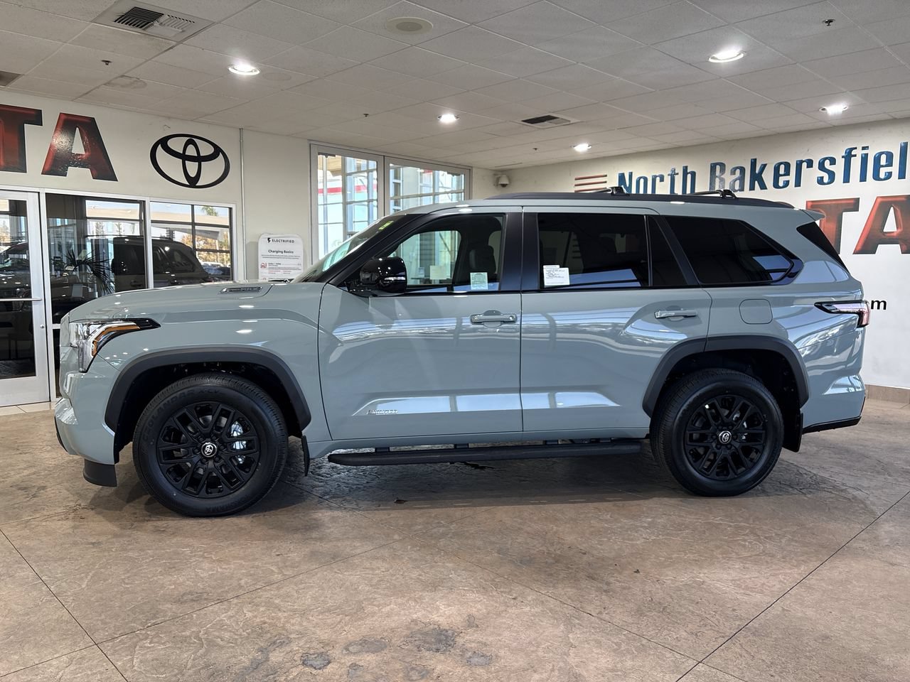 New 2026 Toyota Sequoia Limited w/ Tow Technology Package AWD/4WD image 7