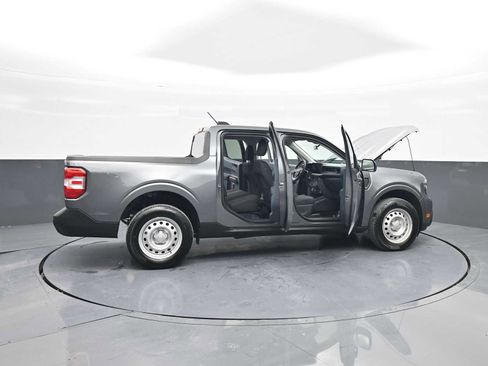 Used 2025 Ford Maverick XL w/ Equipment Group 102A image 37