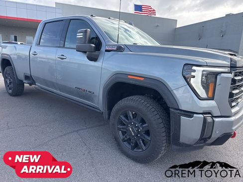 Used 2024 GMC Sierra 3500 AT4 w/ AT4 Premium Plus Package AWD/4WD image 6