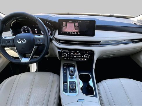 Used 2025 INFINITI QX60 Sensory w/ Vision Package AWD/4WD image 16