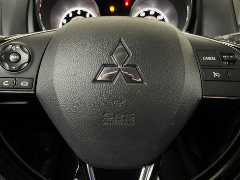 Used 2021 Mitsubishi Outlander Sport SE image 61